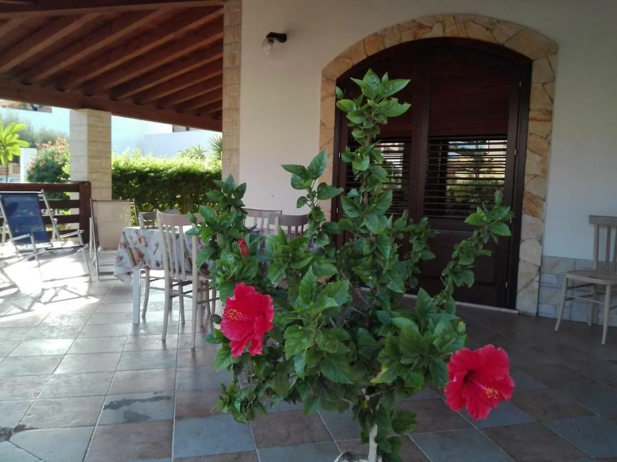 Villa Helena Lampedusa 0*,  Itálie