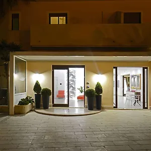4* Отель Western Martello